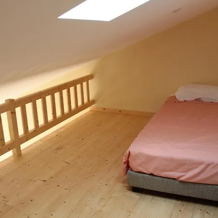 Pensjonat Les De La Ferme De 3*