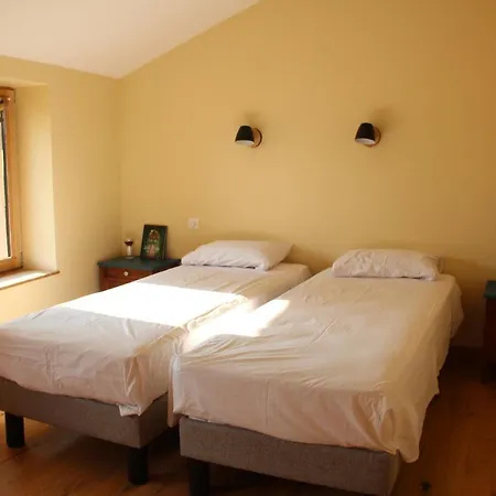 Les De La Ferme De 3* Pérouges